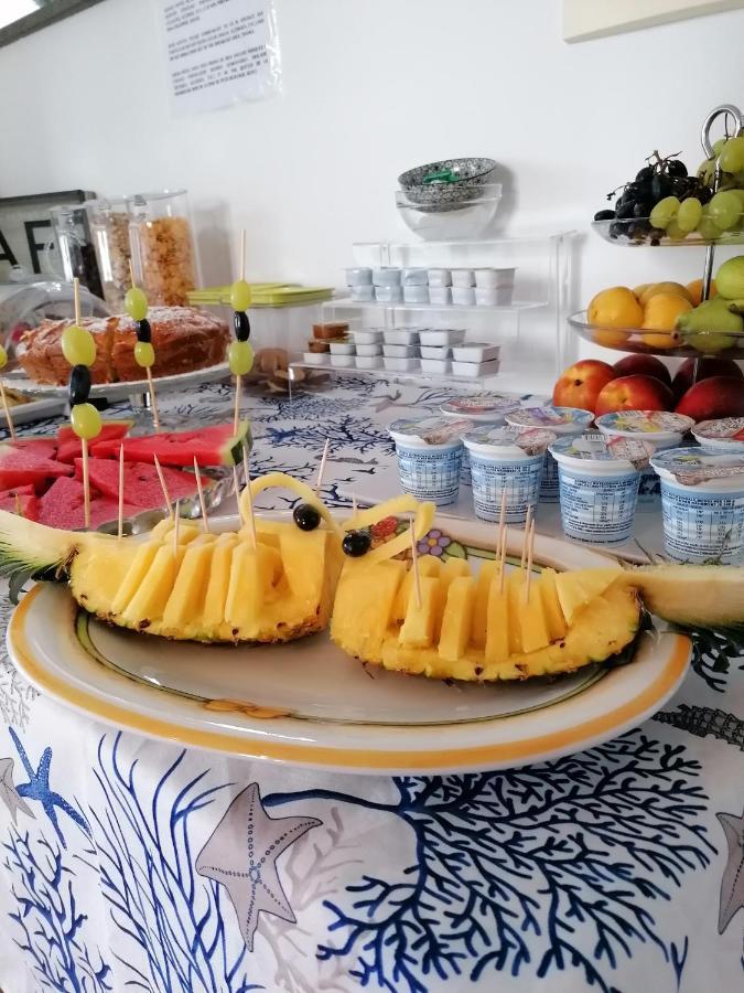 Diana Brown B&B Affittacamere Lipari  Bagian luar foto