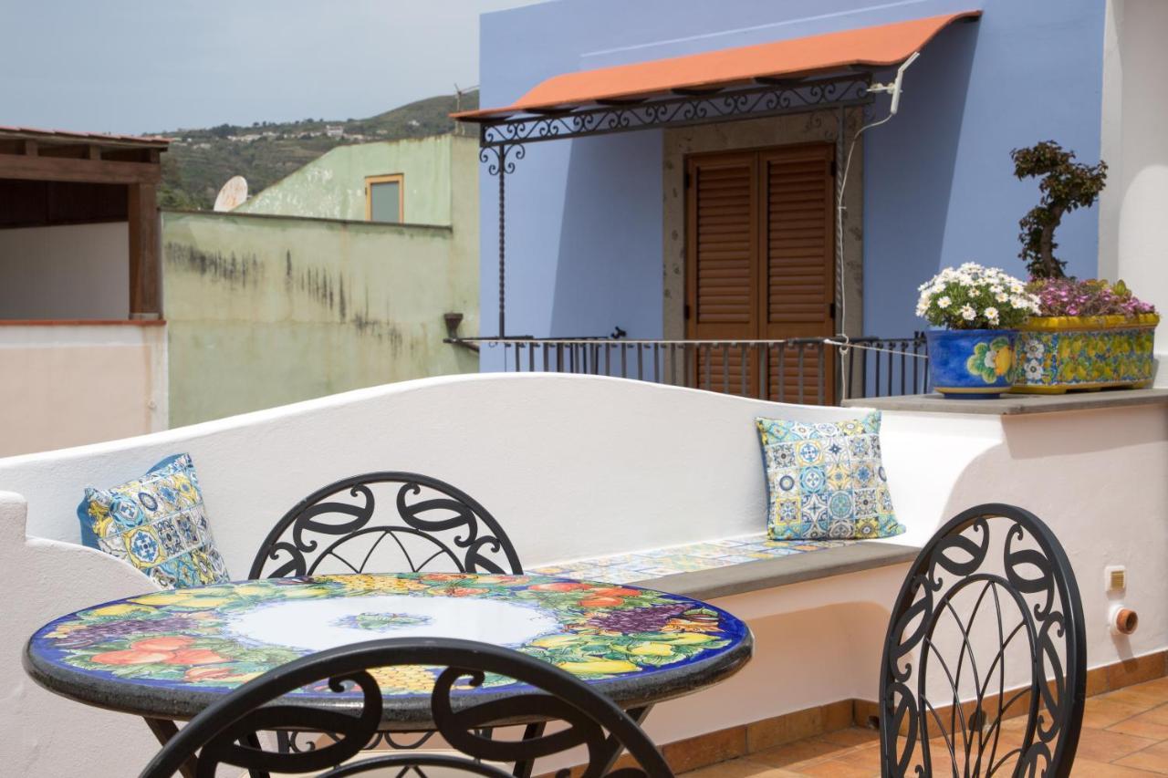 Diana Brown B&B Affittacamere Lipari  Bagian luar foto