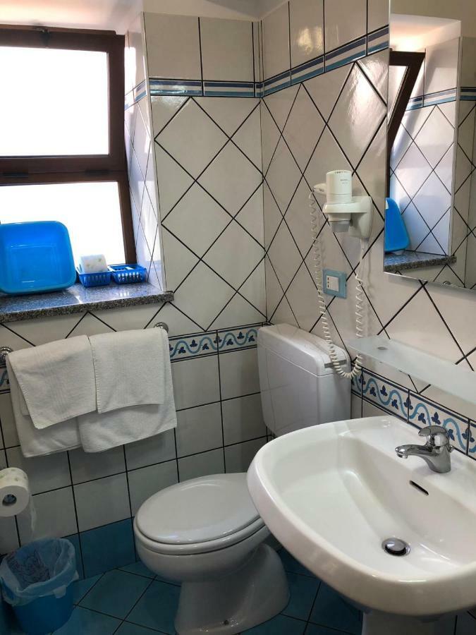 Diana Brown B&B Affittacamere Lipari  Bagian luar foto