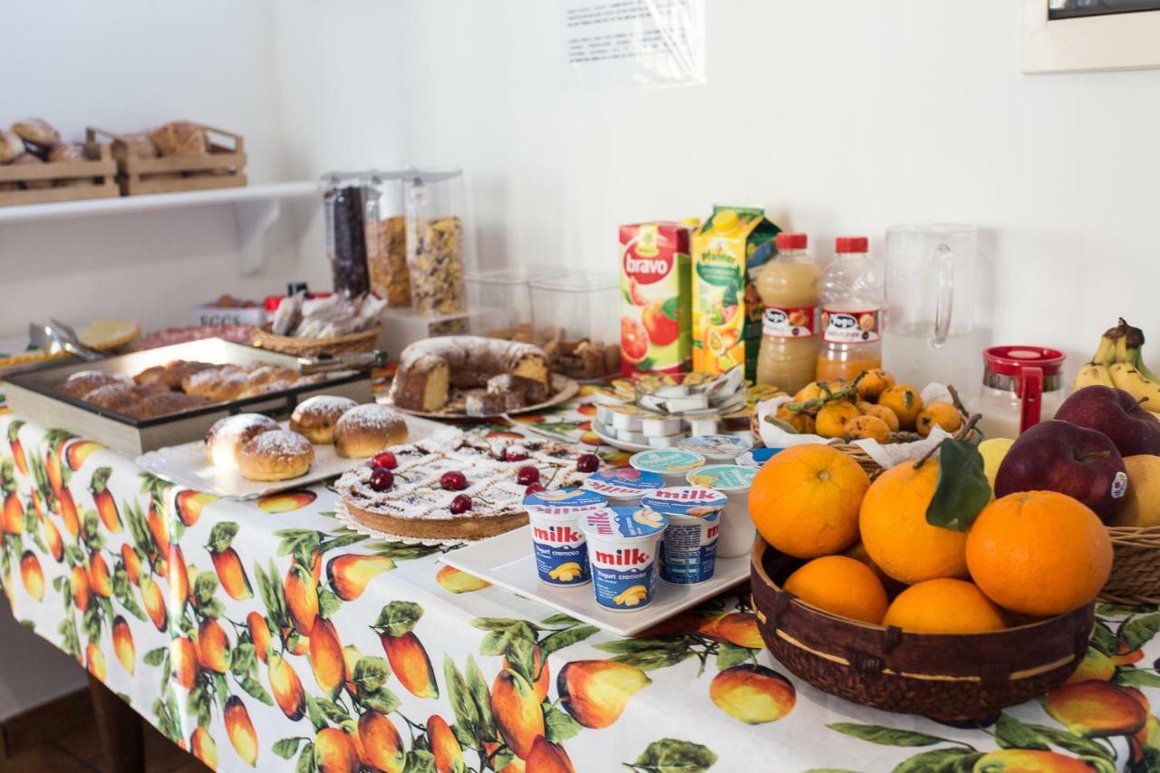 Diana Brown B&B Affittacamere Lipari  Bagian luar foto